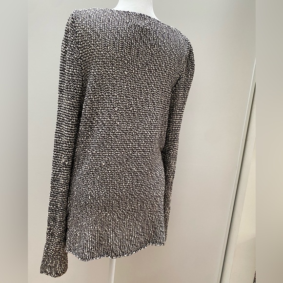 Revolve Dre Black and White Knit Sweater Oversized - Picture 5 of 6